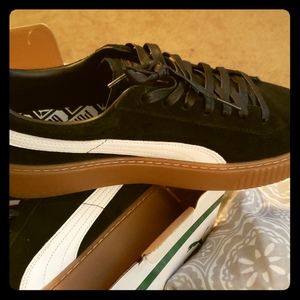 Women's Platform Puma Sneakers